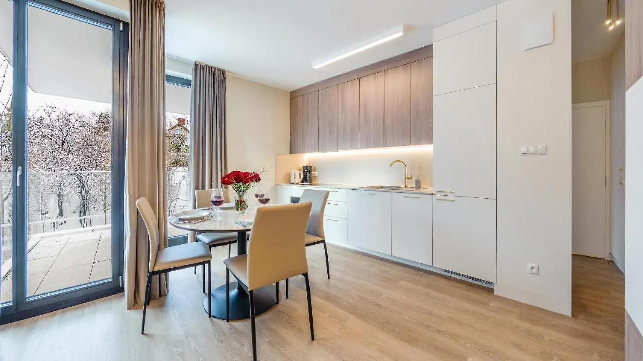 Apartamenty Sun & Snow Okrzei Sopot Apartment